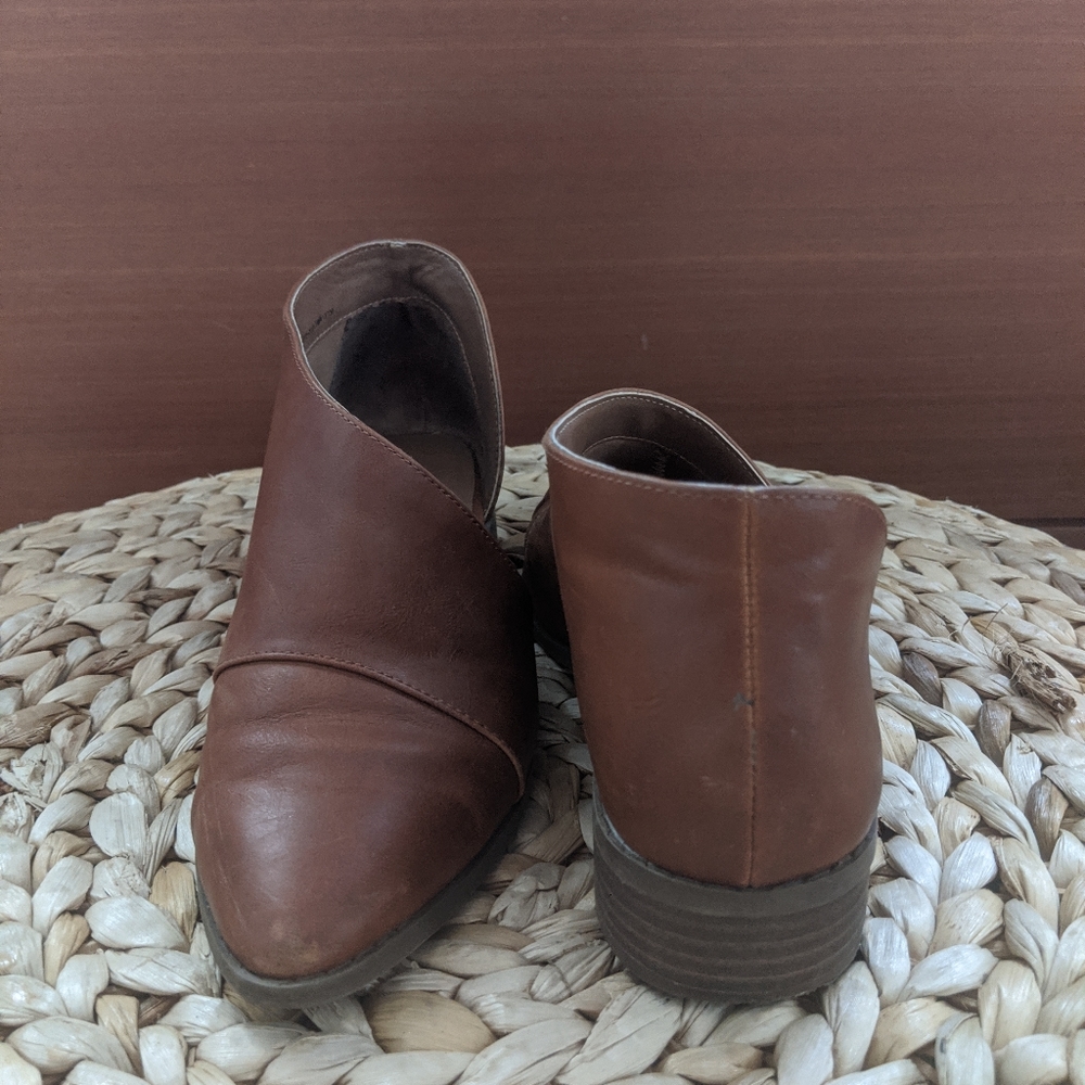 Brown leather flats